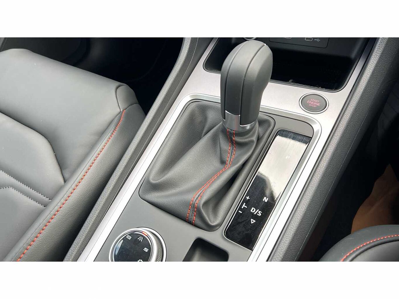 SEAT Ateca Seat Ateca Estate 1.5 TSI EVO FR Black Edition 5dr