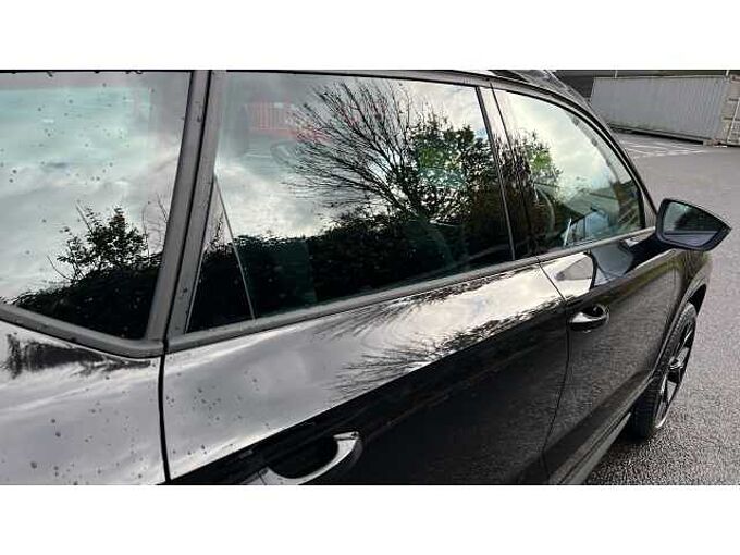 SEAT Ateca Seat Ateca Estate 1.5 TSI EVO FR Black Edition 5dr